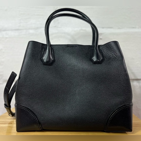 EUC Michael Kors Mercer Gallery Tote - Picture 2 of 10